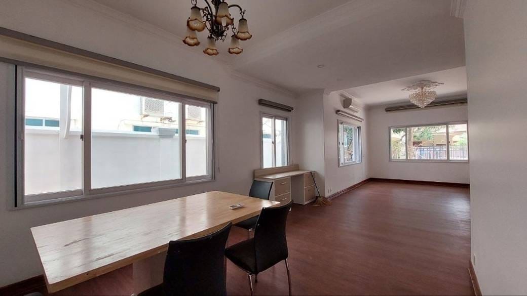 Chamkarmon别墅出租，价格$2,000