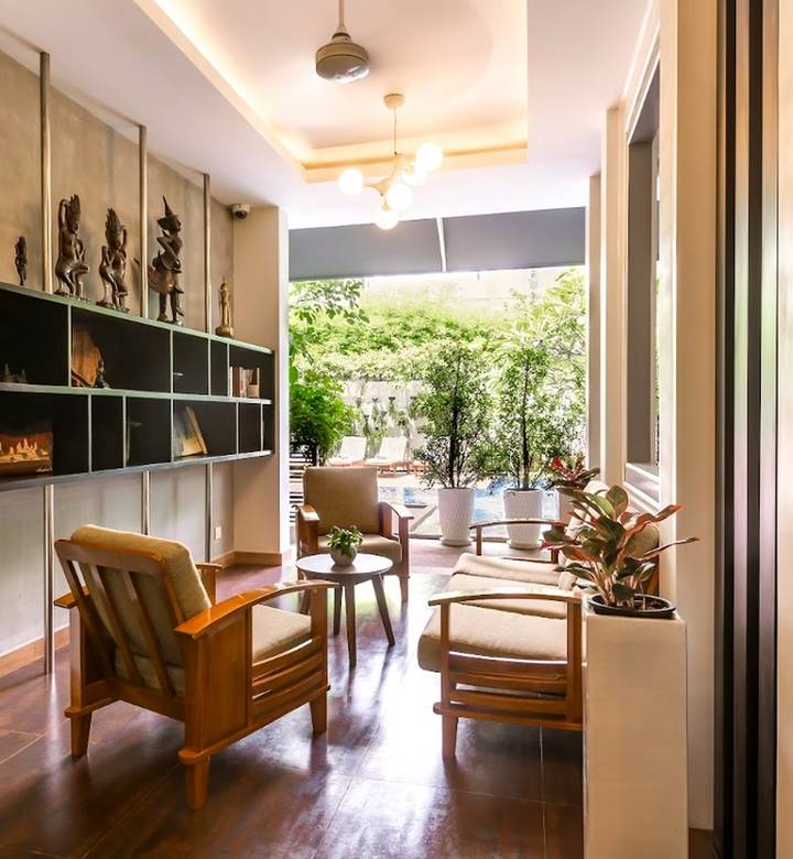 Tonle Bassac Hotel For Rent in Tonle Bassac