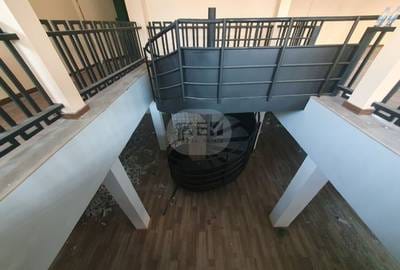 $1,350,000 店屋