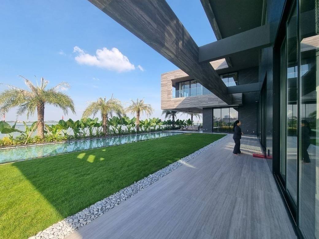 $6,500,000 Vila