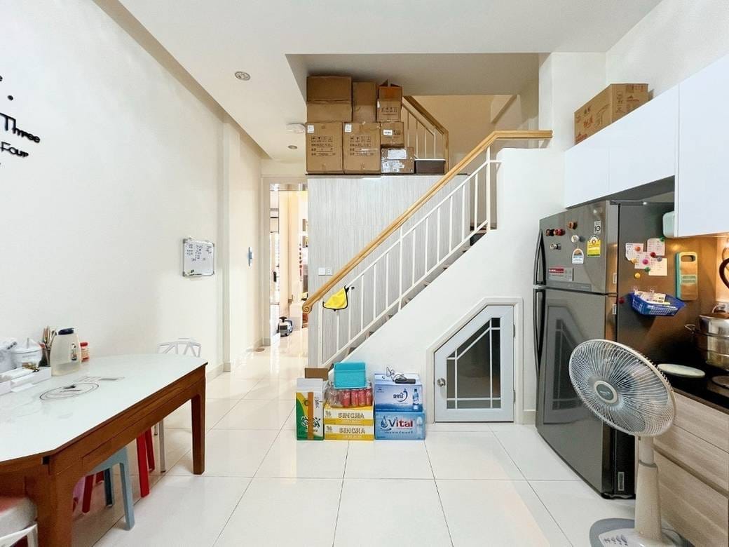 Nirouthの店舗付住宅売り物件（Nirouth）