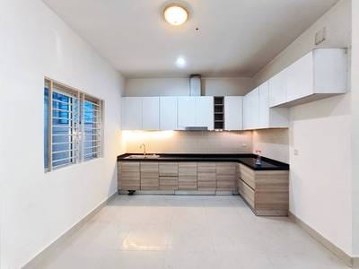 Chbar Ampov Shophouse For Rent in Chbar Ampov