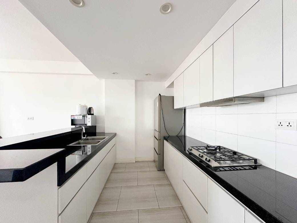 Meblowane Condo Na wynajem