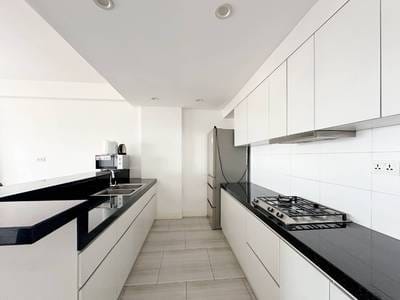 Meblowane Condo Na wynajem