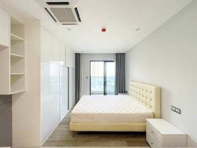 Tonle Bassac Condo For Sale & Rent in Tonle Bassac