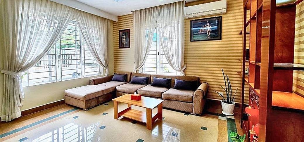 Twin Villa For Rent in Chbar Ampov $1,200