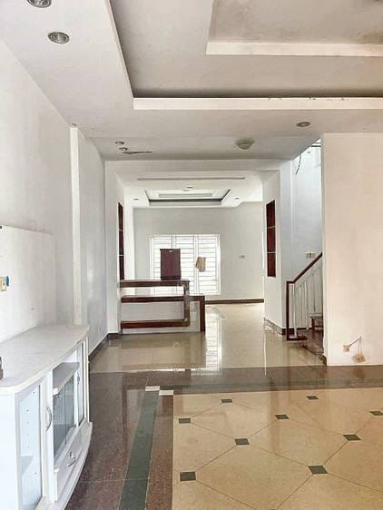 Chbar Ampov Villa Jumelle À louer à Nirouth Chbar Ampov $700