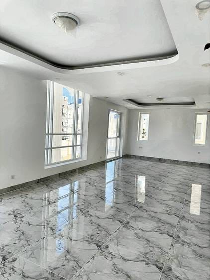 Willa For Sale & Rent o powierzchni działki 420 m² za $750,000