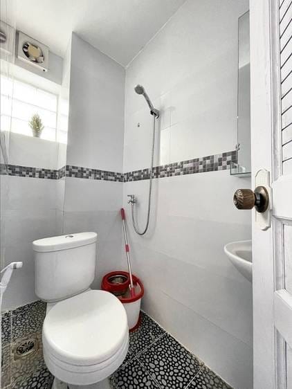 2 Bedrooms Apartment For Rent