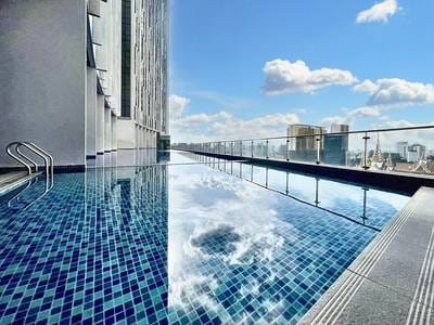 $600 Condo