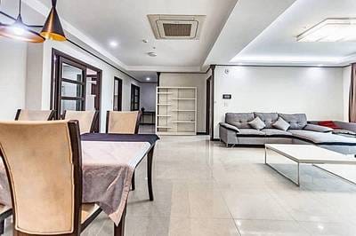 Condo For Rent in Boeng Keng Kang $1,800