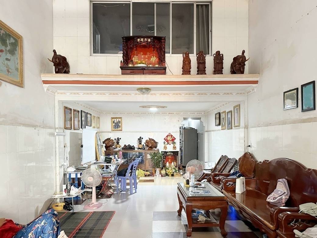แฟลตเฮ้าส์ สำหรับขาย ใน Toul Kork POA