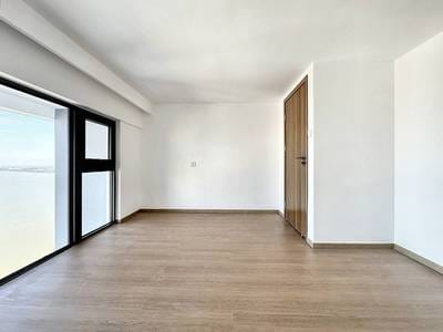 Condo For Sale in Chroy Changvar $200,000