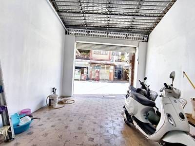บ้าน ราคา $420,000
