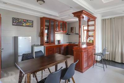 $600 Condo