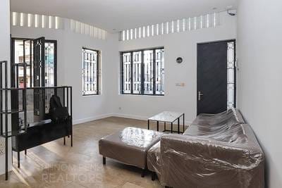$1,000 Maison mitoyenne