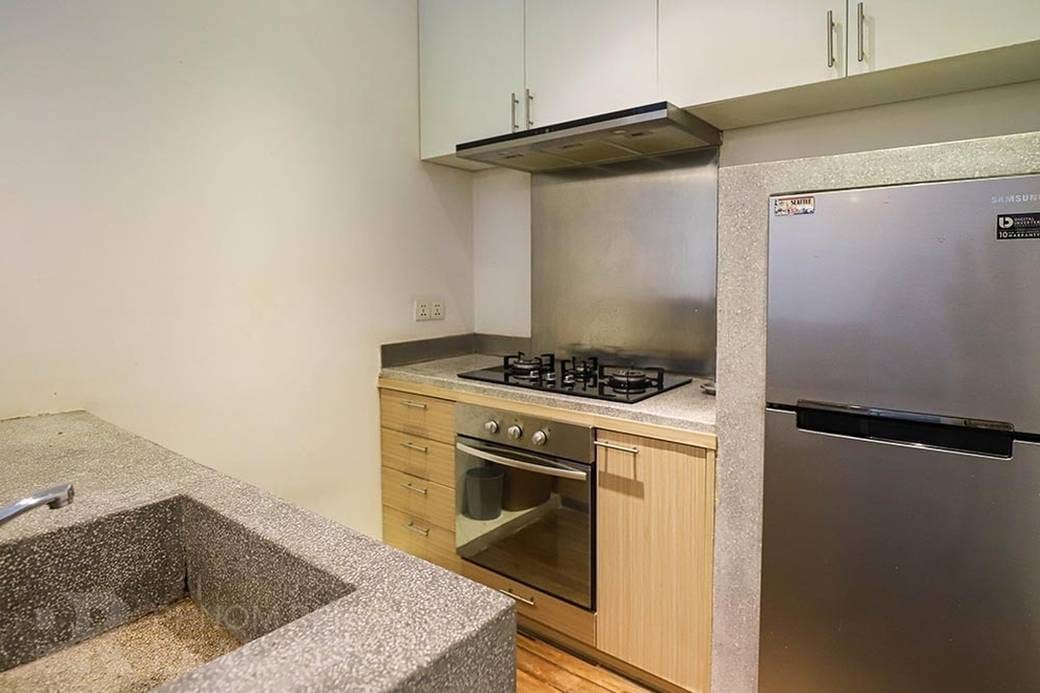 Appartement À louer de 75 m² de terrain