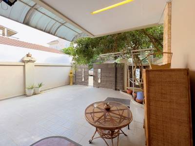 Chbar Ampov双子别墅出售，价格$270,000