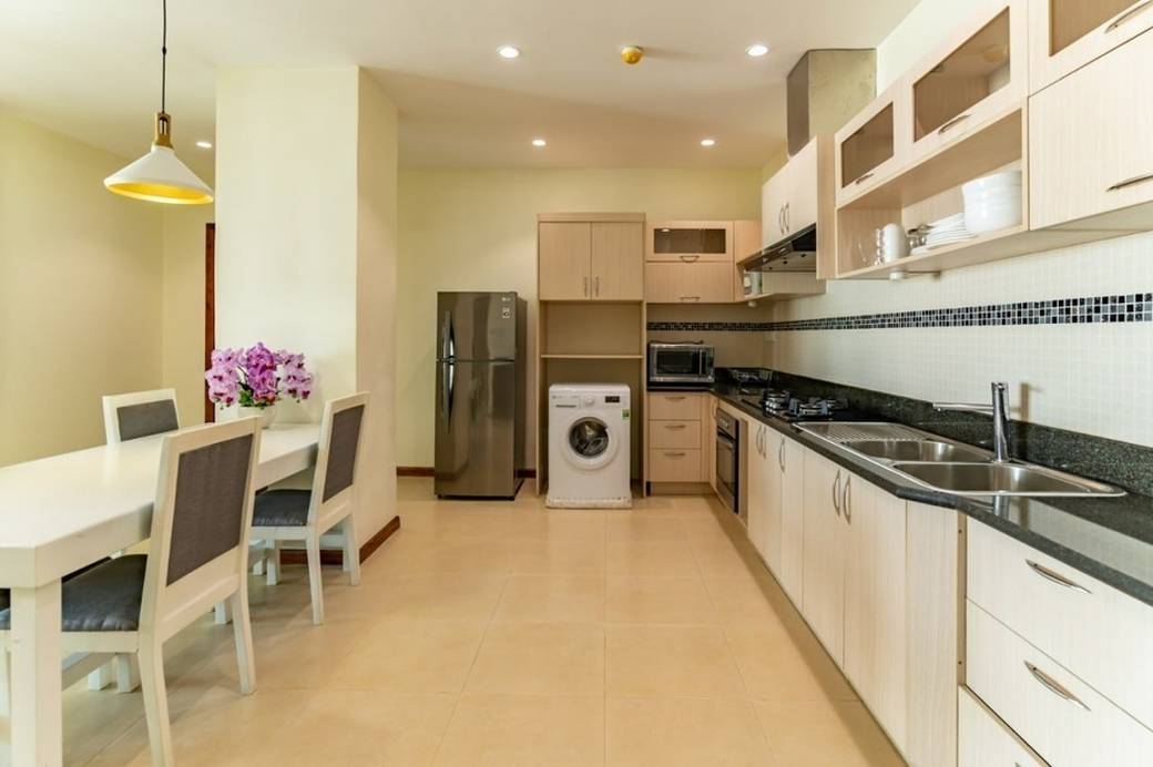 Meanchey套房出租，价格$1,500