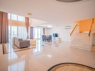 Olympia City | 7 Makara Condo Na prodej in 7 Makara