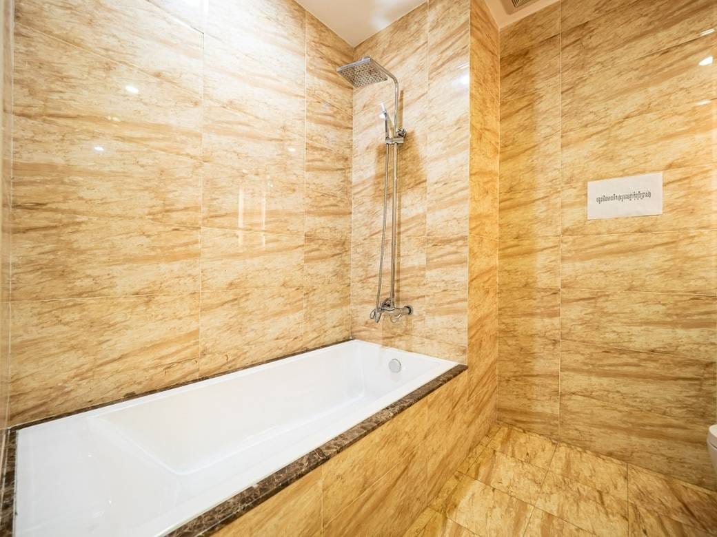 Olympia City | 7 Makara Condo For Sale in 7 Makara