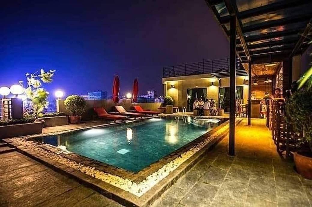 Tonle Bassac Building For Sale in Tonle Bassac