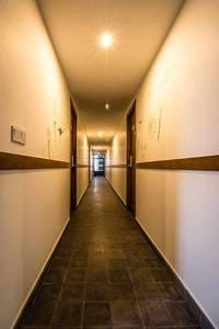 Chamkarmon Building For Sale in Chamkarmon