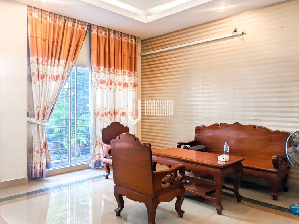 $750 Villa