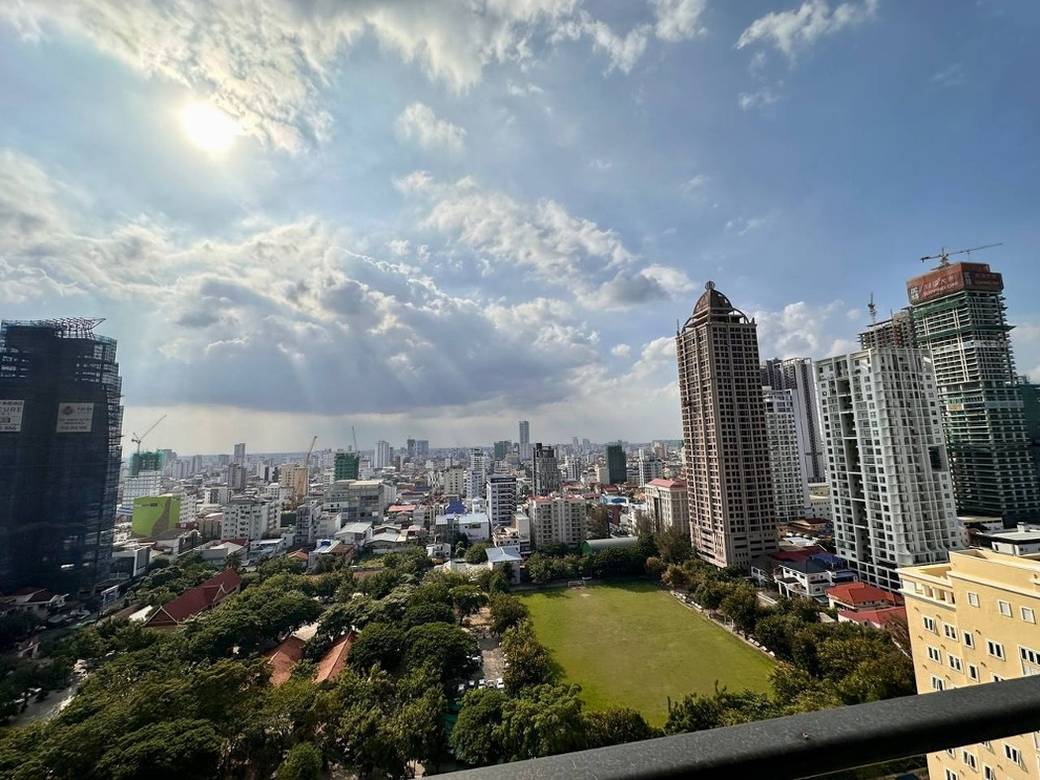 Furnished Condo For Rent