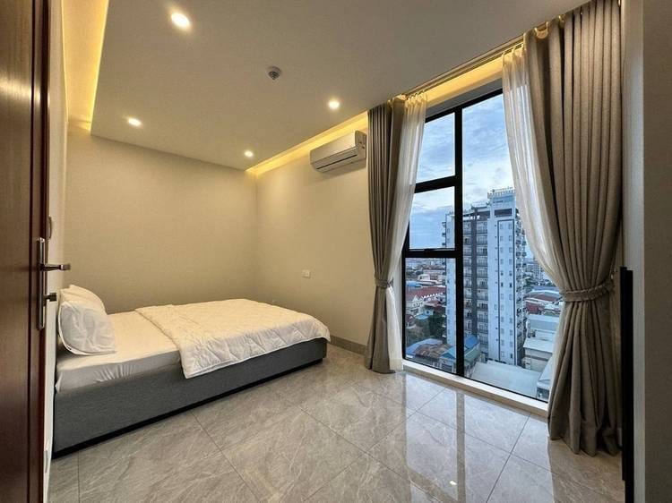 Flat For Rent in Toul Tum Poung 1, Chamkarmon, Phnom Penh
