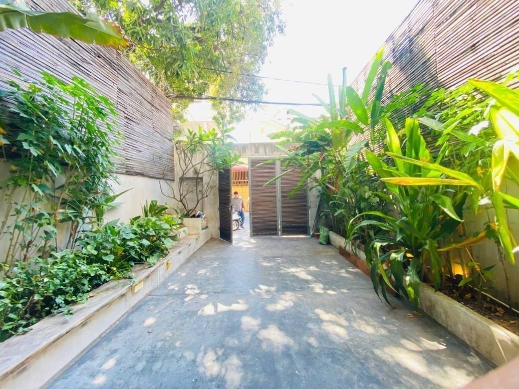 Boeng Keng Kang House and lot สำหรับเช่า ใน BKK 3 Boeng Keng Kang $2,500