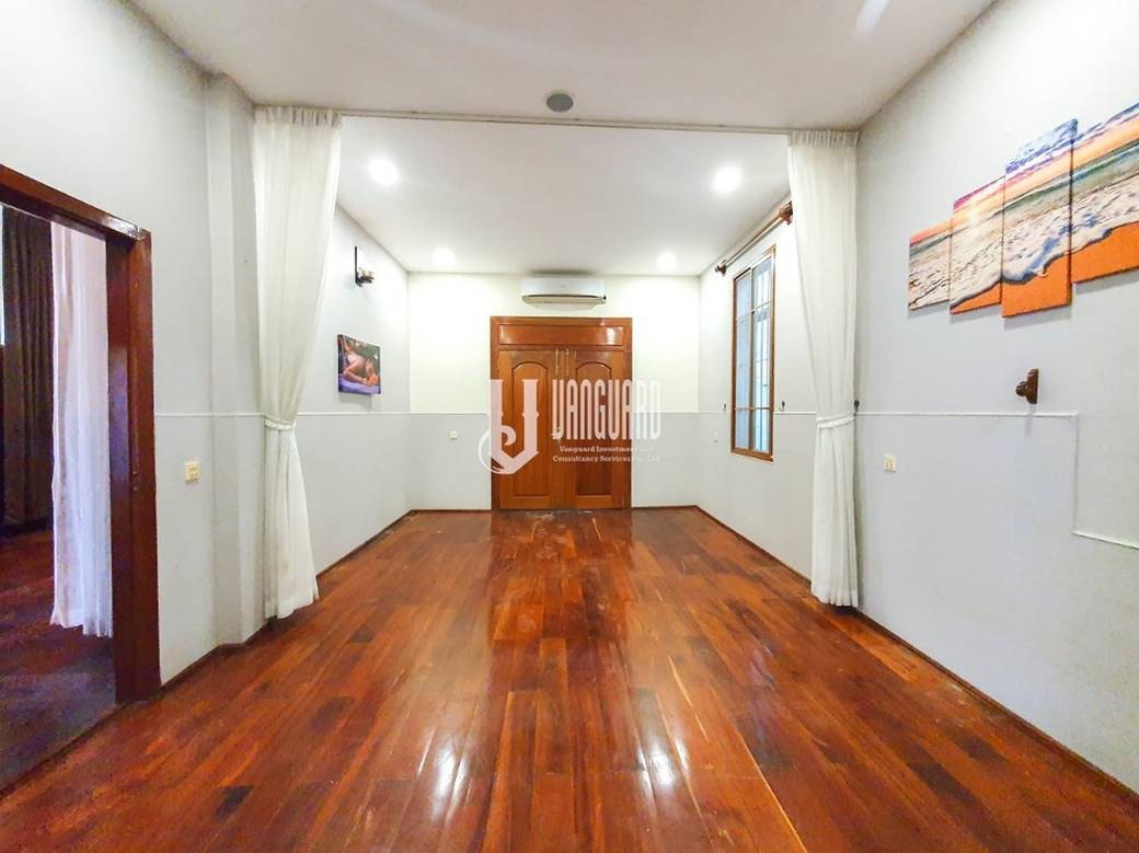 300平方米土地面积的House and lot出租