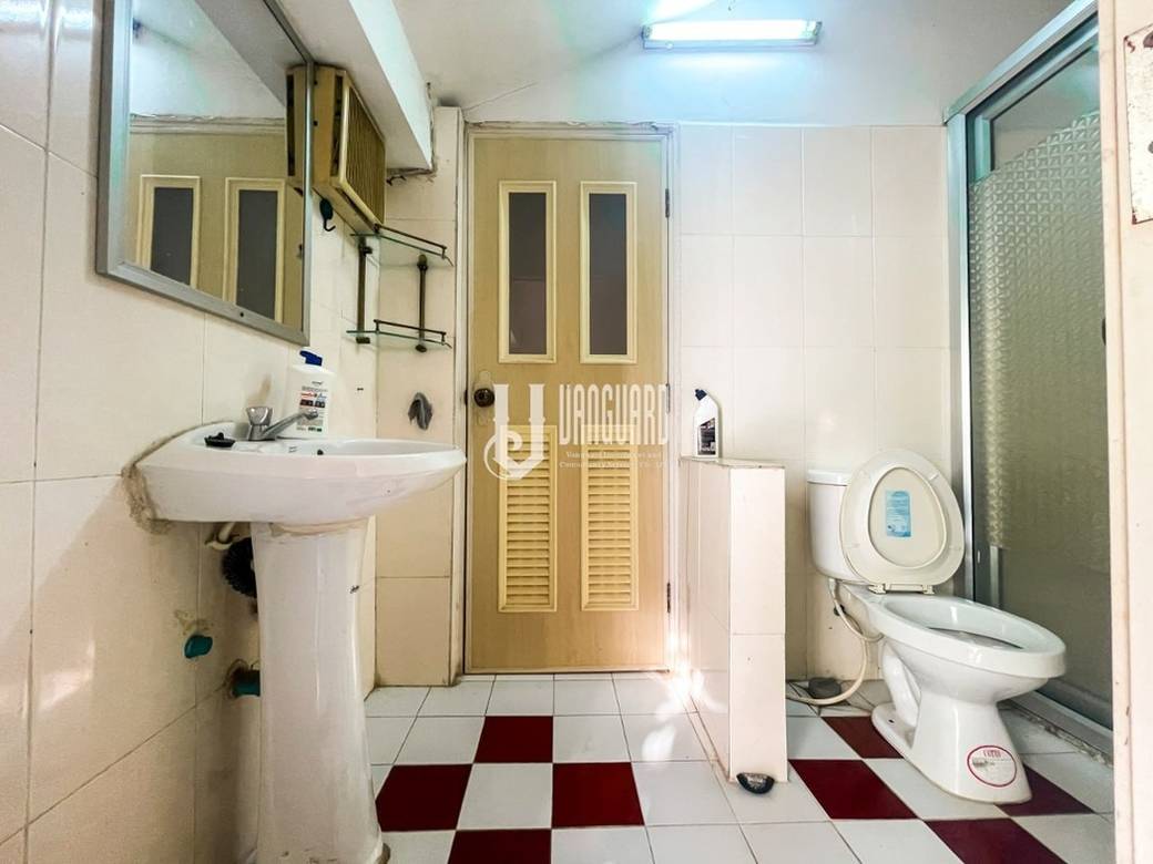 House and lot K pronájmu in Daun Penh $350
