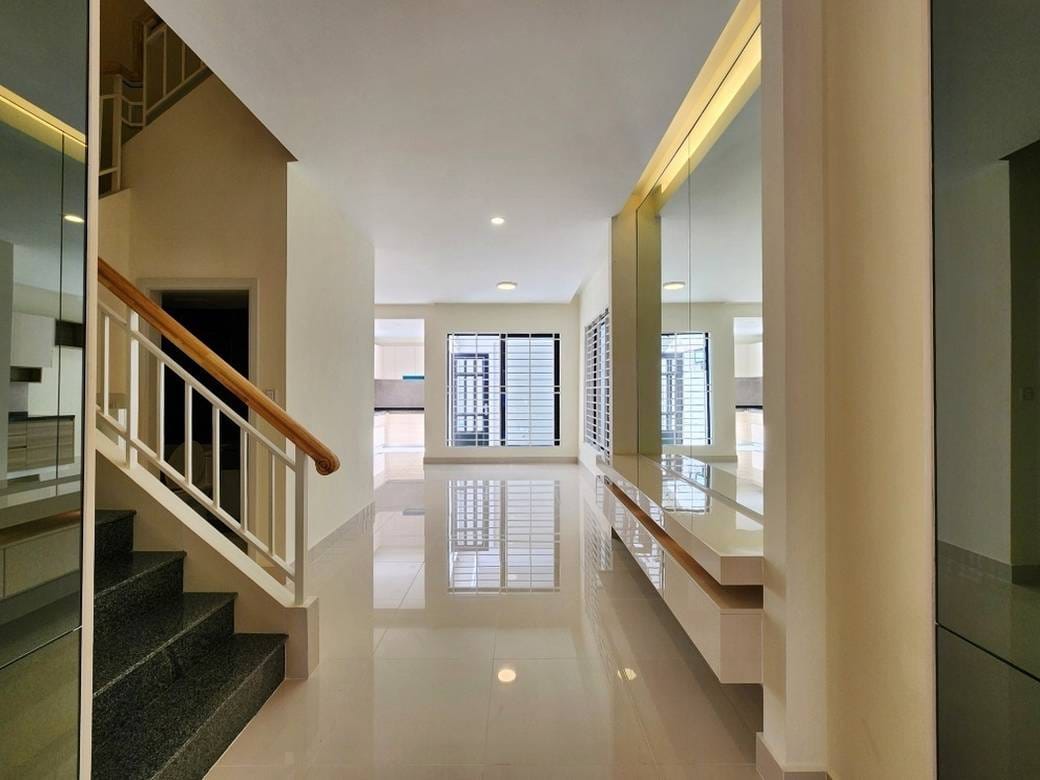 인테리어 됨 House and lot 임대