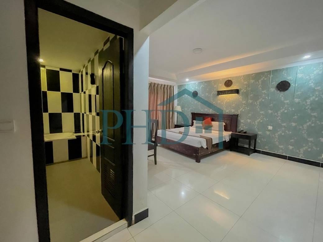 Hotel For Rent with 1 Parking Space
