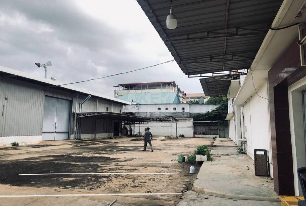 ឃ្លាំង សំរាប់ជួល ទំហំដី 4,691 ម៉ែត្រការ៉េ