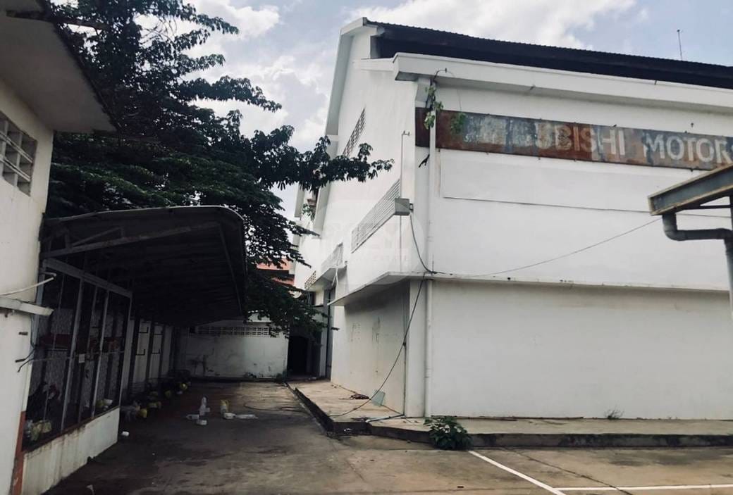 ឃ្លាំង សំរាប់ជួល នៅRussey Keo តម្លៃ $16,418