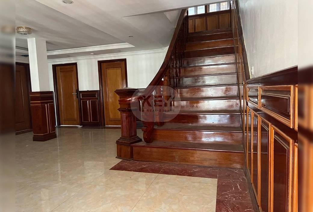 540 sqm Land Size Vila Na prodej