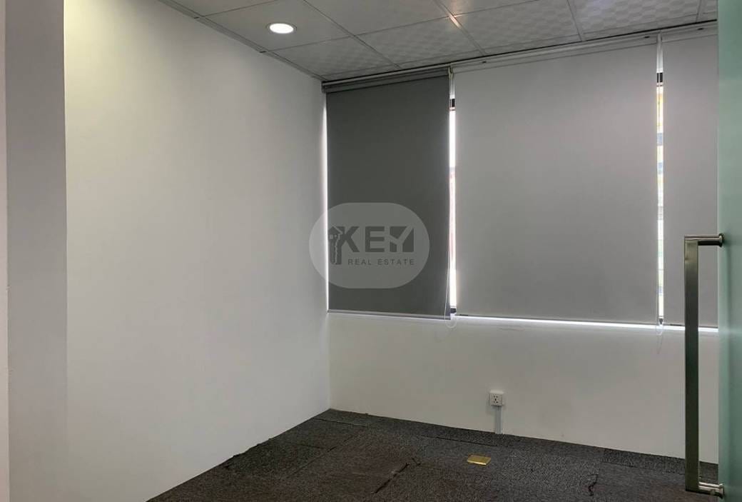 208 sqm Land Size Kanceláře K pronájmu