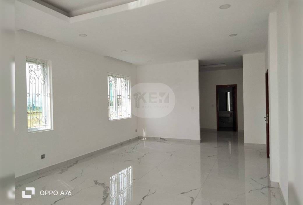 วิลล่า For Sale & Rent ขนาดที่ดิน 598 ตร.ม.