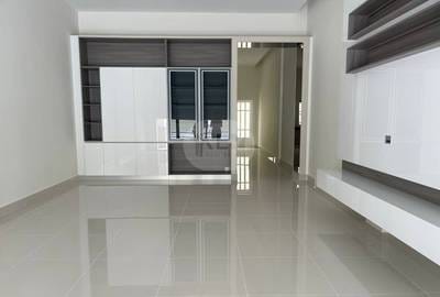 Shophouse For Sale in Chbar Ampov $1,240,000