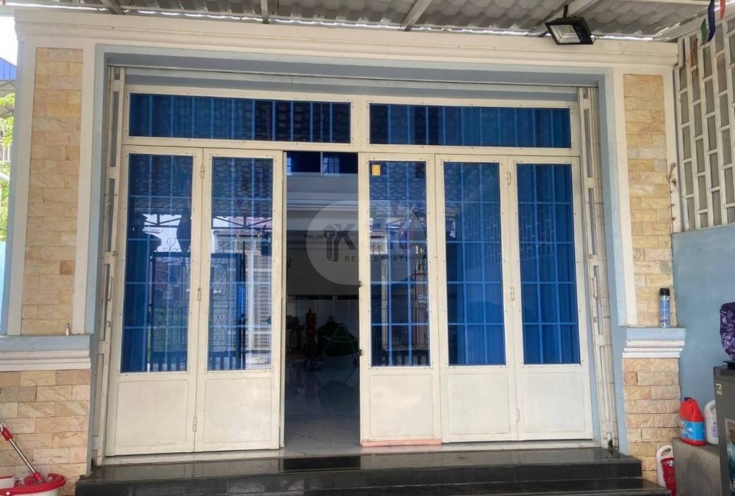 ផ្ទះល្វែង សំរាប់លក់ នៅKamboul តម្លៃ $63,000