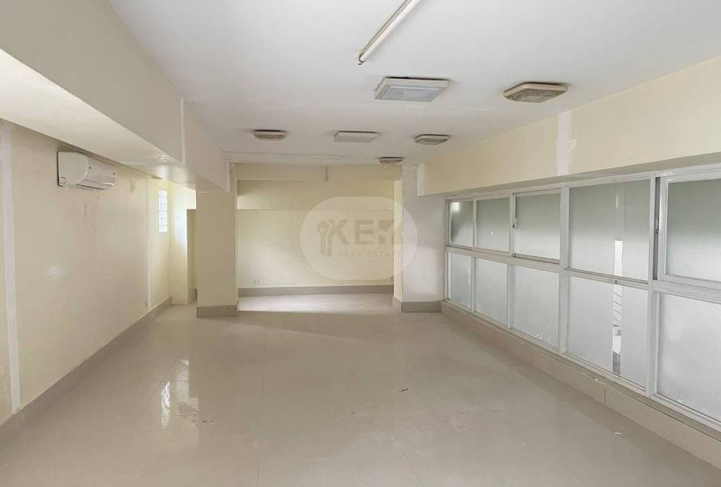 Toul Kork에 있는 건축 임대 $8,000