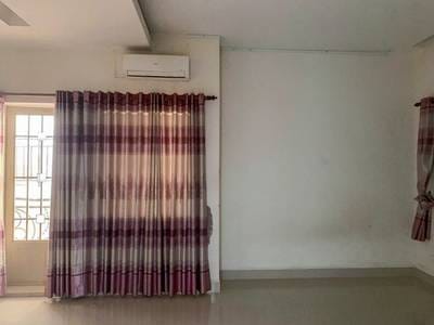 Meanchey120平方米使用面积双子别墅出租