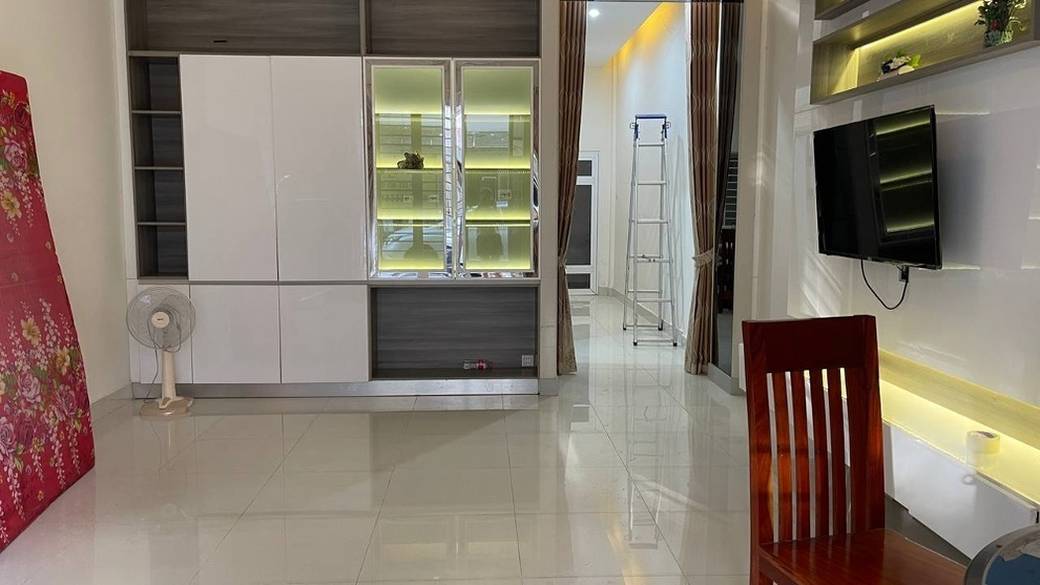 $700 の家