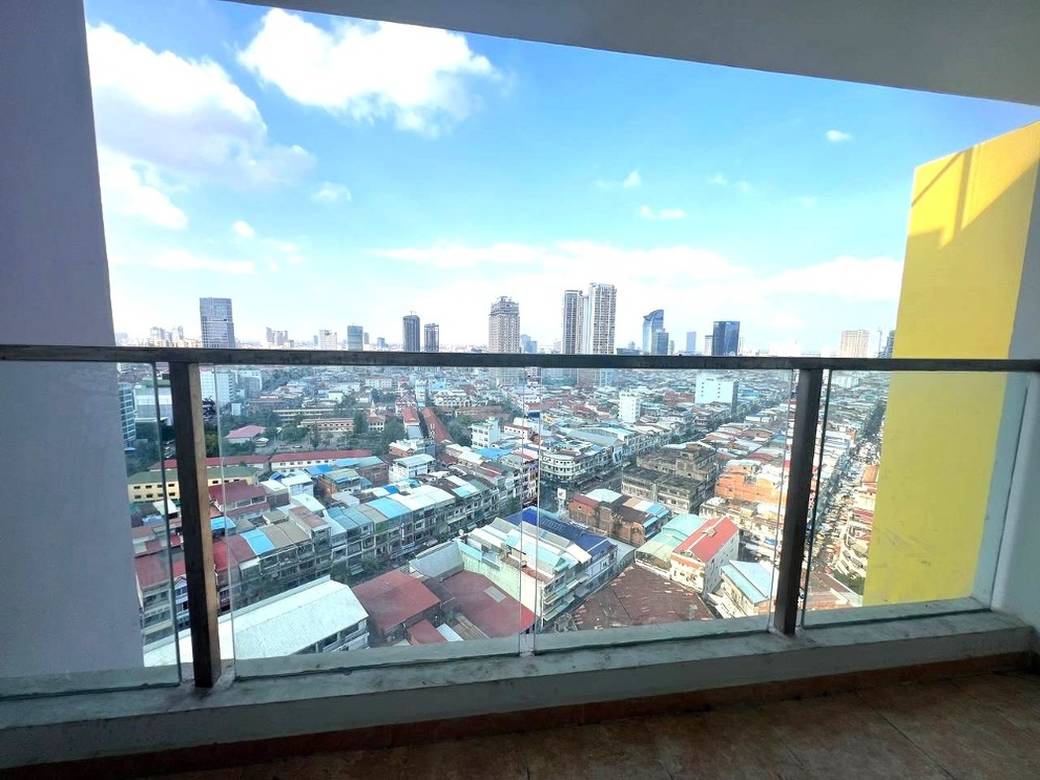 Condo Na prodej with 1 Parking Space