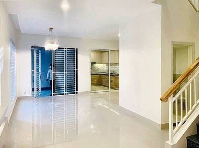 Veal Sbov双子别墅For Sale & Rent，位于Veal Sbov
