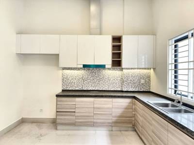 Chbar Ampov CommercialShophouse For Sale & Rent in Chbar Ampov