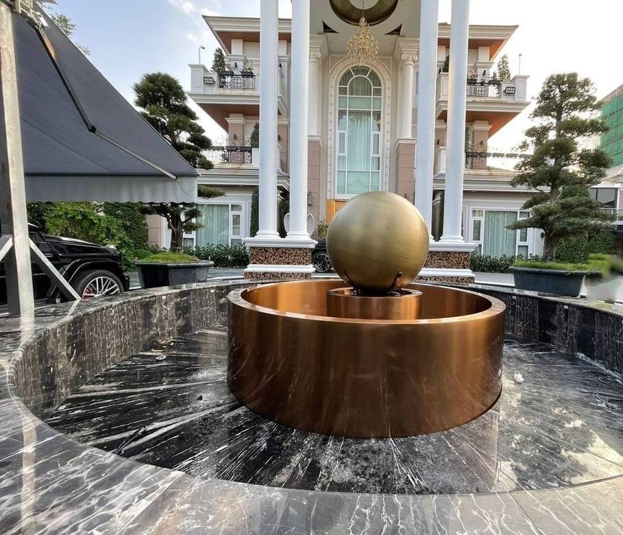 វីឡា តម្លៃ $6,000,000