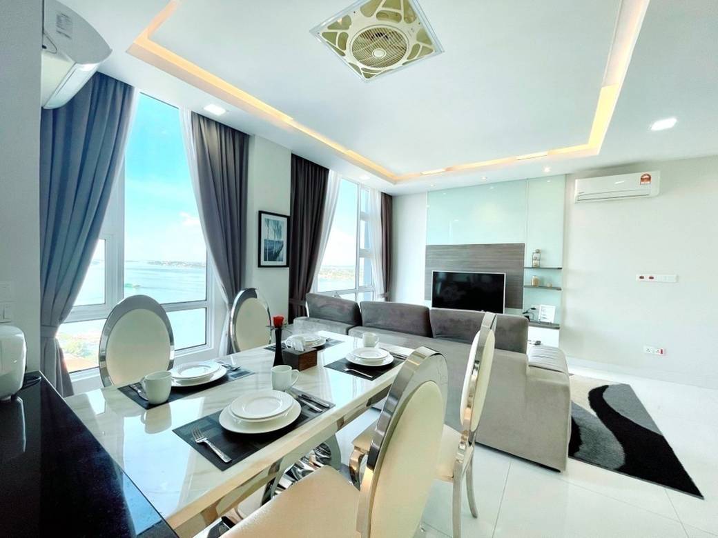 Condo Meublé À louer